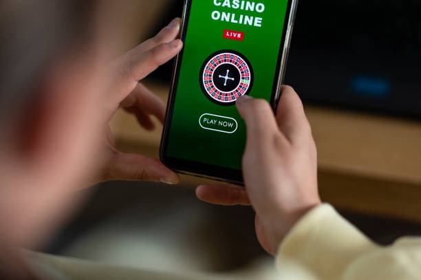 Live casino table with multiple players and dealer